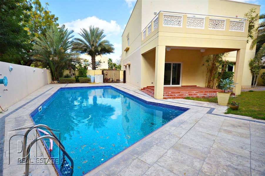 Private pool | 4 bedrooms | Available Soon