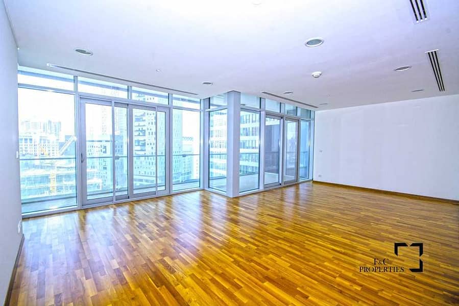 Simplex 2BR | DIFC View | Rented