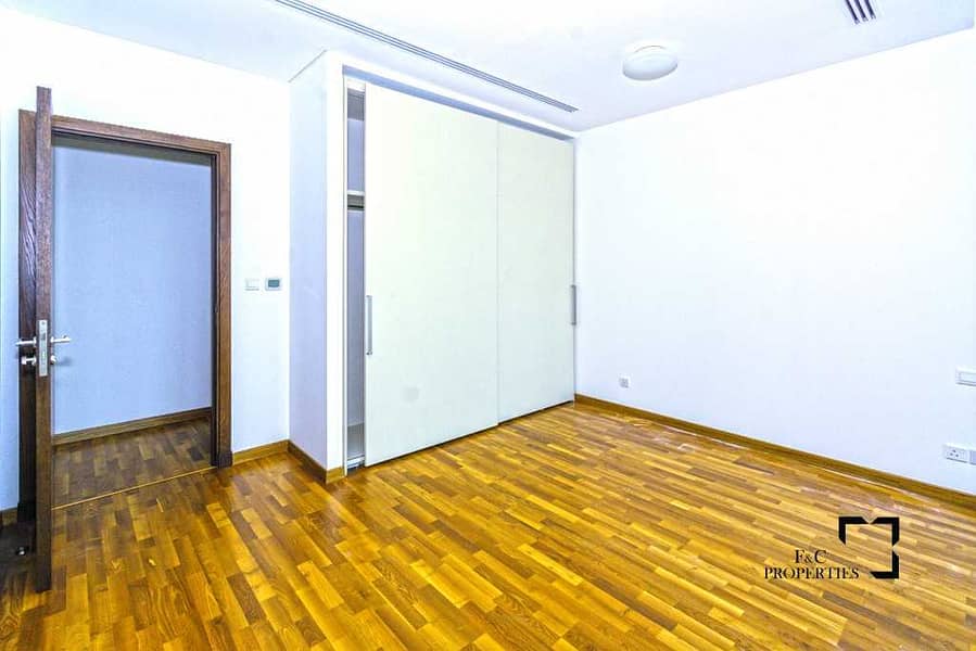 12 Simplex 2BR | DIFC View | Rented