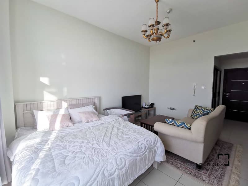 3 Spacious Studio | Fully Furnished | Tenanted