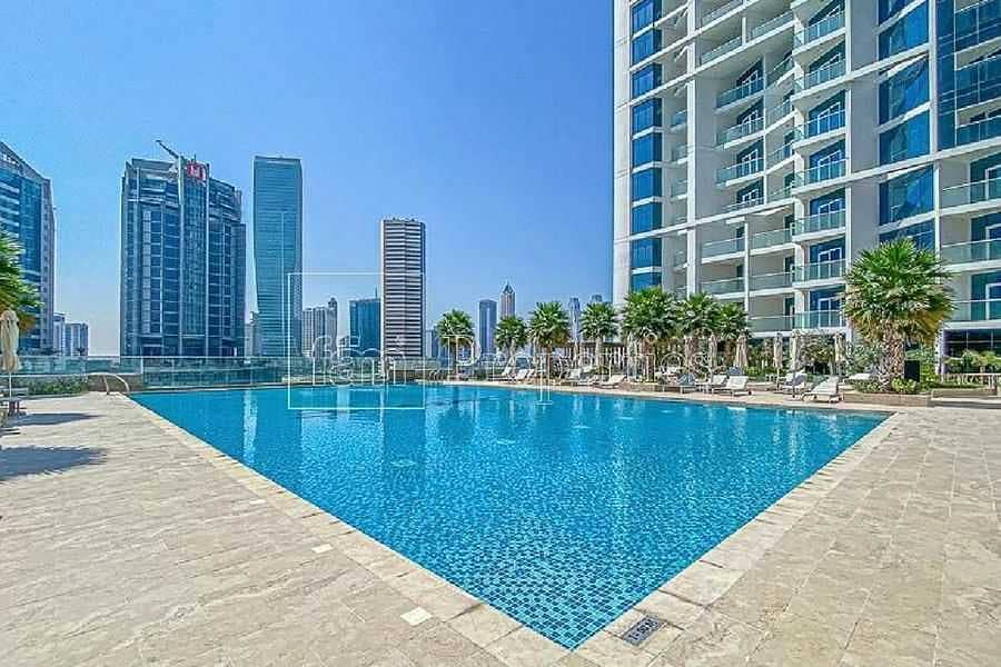 11 Exclusive! | Pool/Canal View | Tower A