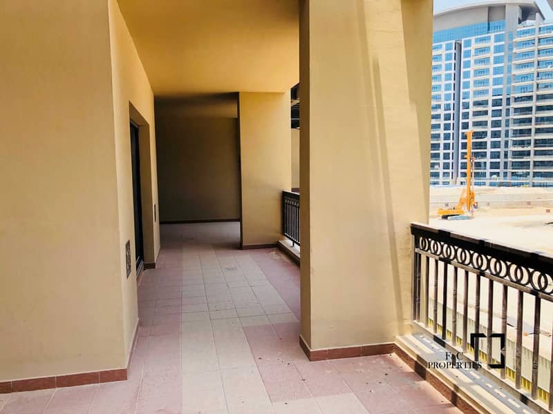 8 3 BR+M | Large Balcony | D Type | South Residence