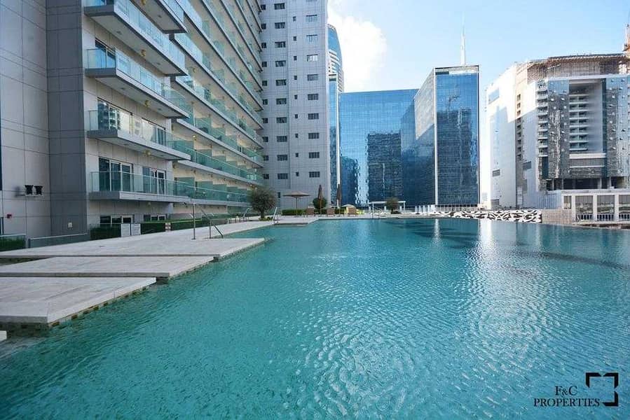 8 Canal View | High Floor | Luxury Living