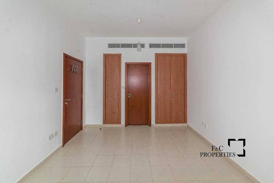 4 Chiller Free |  Spacious 1 Bed  | Good View