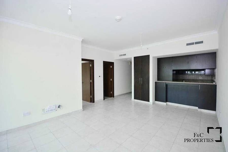 2 Spacious 1 Bed | Good Investment | Mid floor