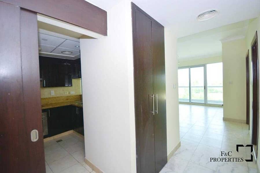 11 Spacious 1 Bed | Good Investment | Mid floor