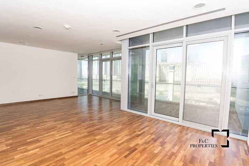 2 High Floor | Sea View | 3 Bedroom Apartment