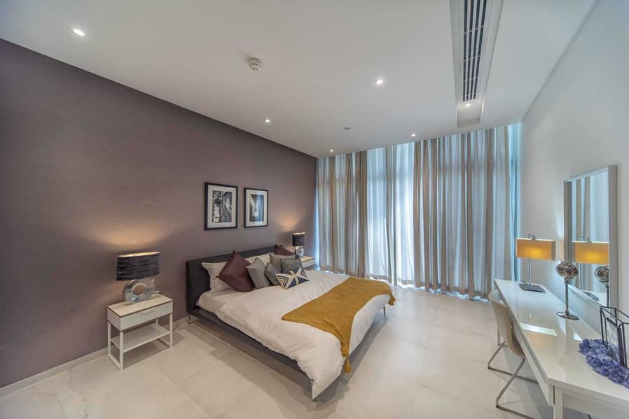 13 Modern 4 bed Contemporary Villa | Very Stylish
