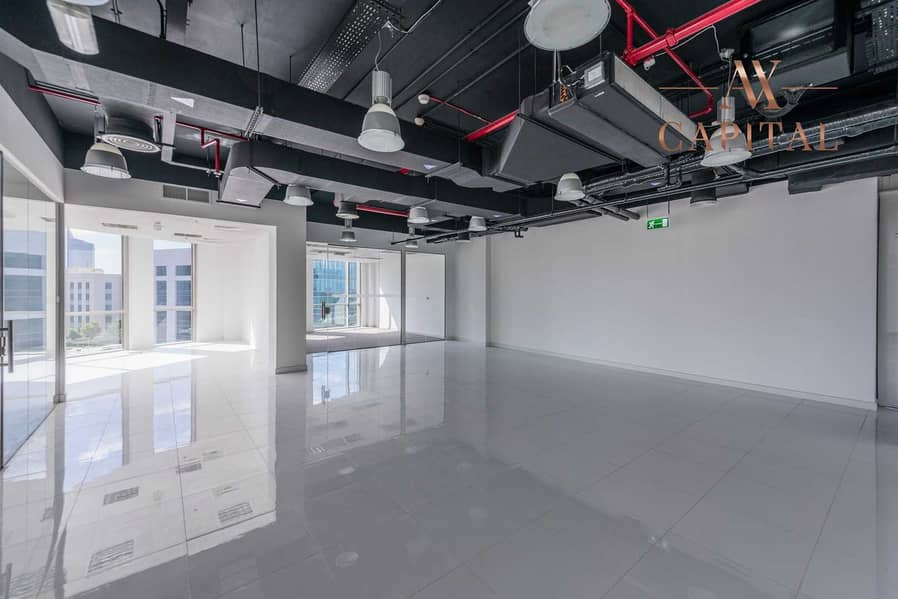 7 Fitted | Huge Office Space | Great Location