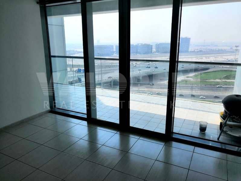 6 Very Large One Bedroom|High Floor|Lovely Open Views.
