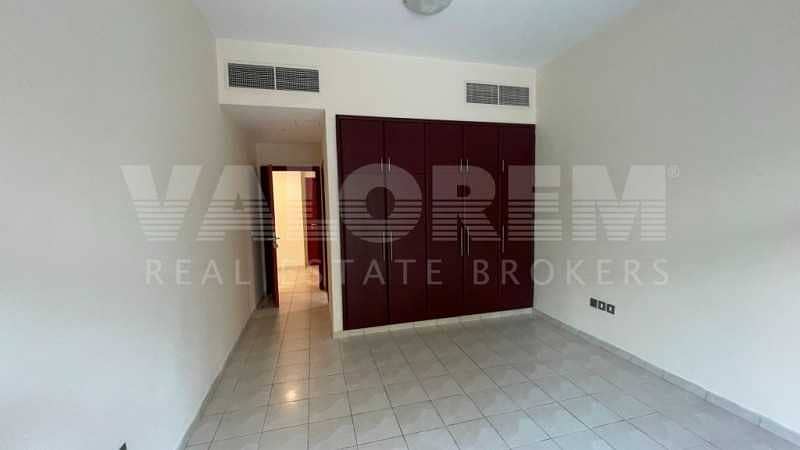 8 FULLY RENTED BUILDING | WELL MAINTAINED
