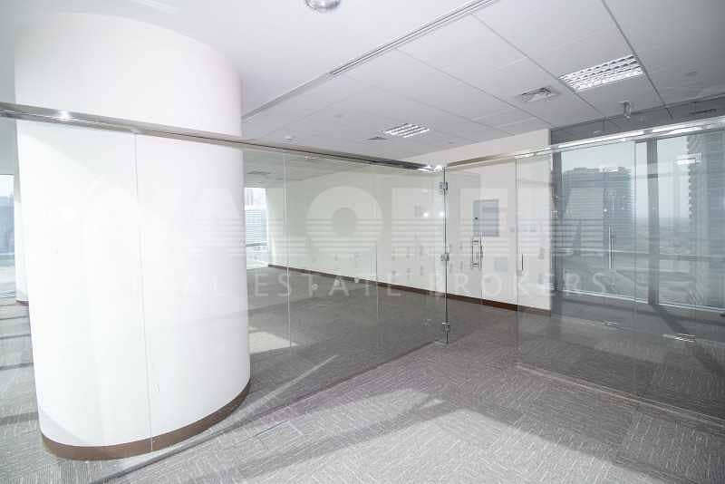 7 Fitted Office |Glass partition| Utilities Included