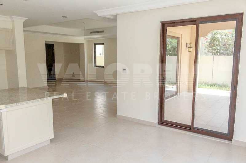 8 STAND ALONE VILLA |VACANT | IMMACULATE CONDITION |