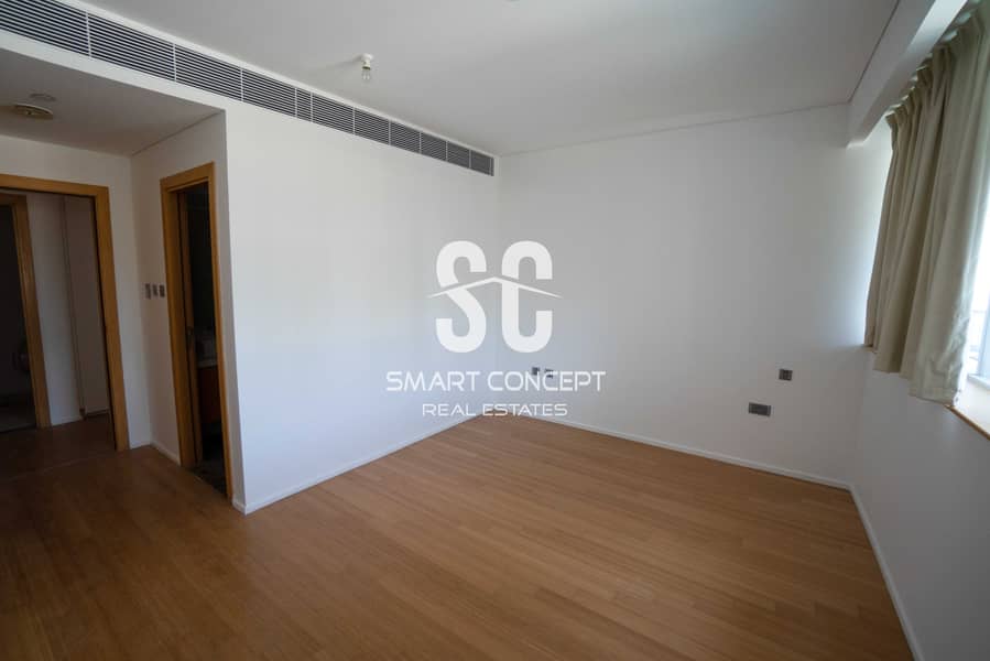 7 Vacant Unit | Sea View | Great Layout