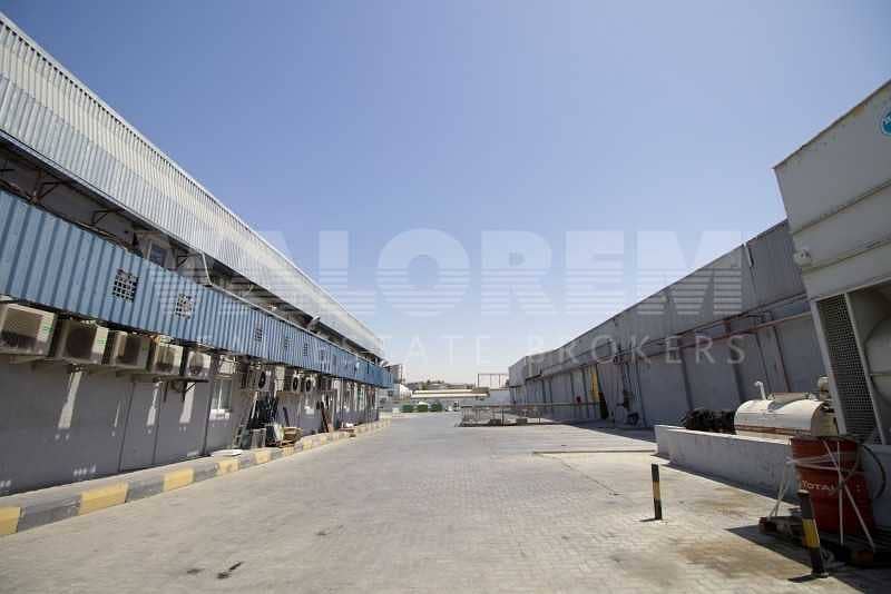 4 HUGE SZR WAREHOUSE IN HEART OF DUBAI| EXCLUSIVE | WIDE