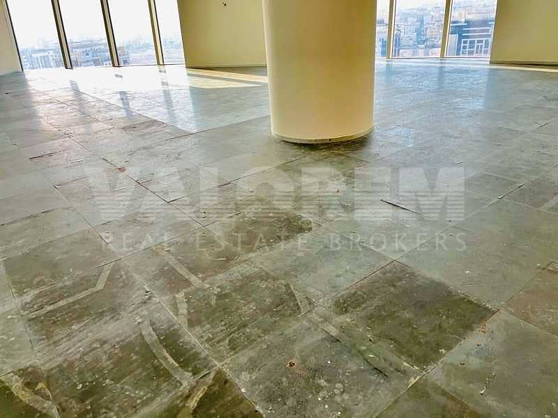 4 SHEIKH ZAYED OFFICE | HIGH FLOOR WITH SEA VIEW