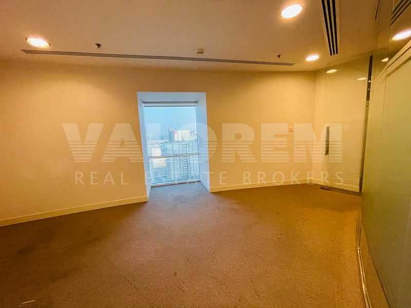 13 17TH FULL FLOOR | SHEIKH ZAYED | SEA AND CITY VIEW