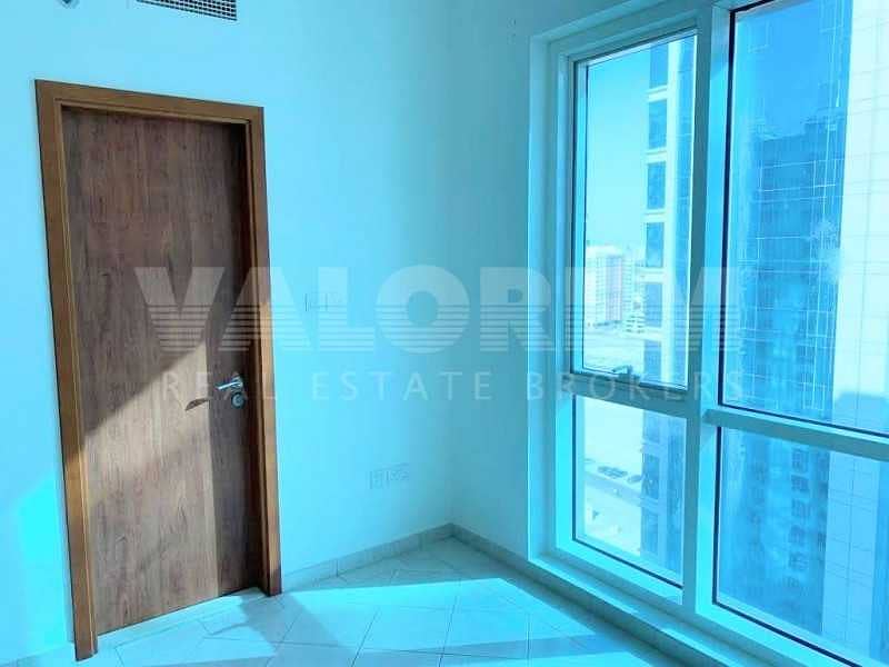 5 LARGE 2 BEDROOM | HIGH FLOOR | WITH BALCONY