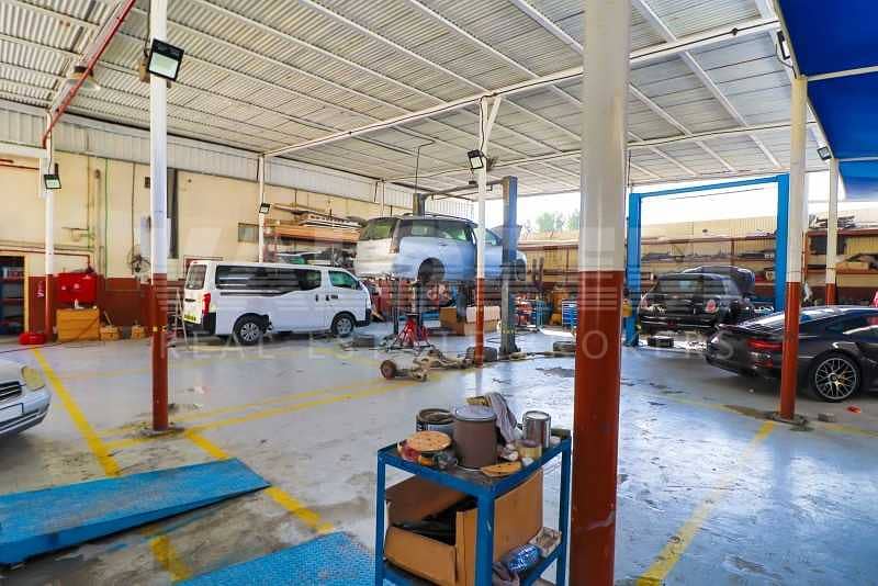 14 FOR SALE| RUNNING GARAGE + 2 WAREHOUSES IN ALQUOZ FOR 4M