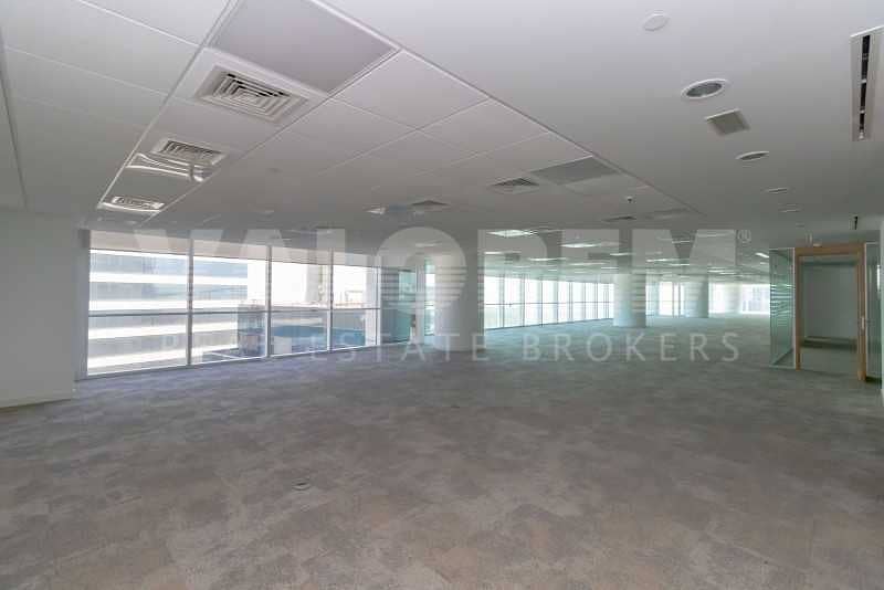 13 Panoramic view| Full floor|Fitted|Partitions|  Chiller Free