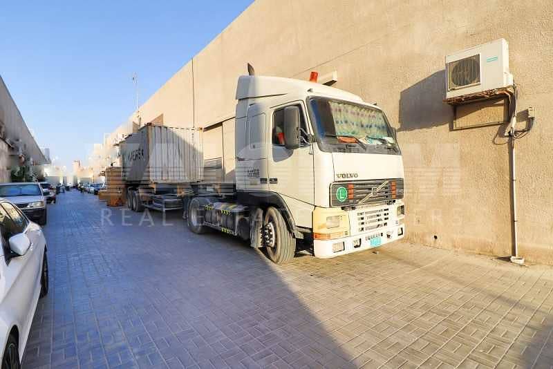 8 INDUSTRIAL WAREHOUSE | LOCATED IN HEART OF DUBAI