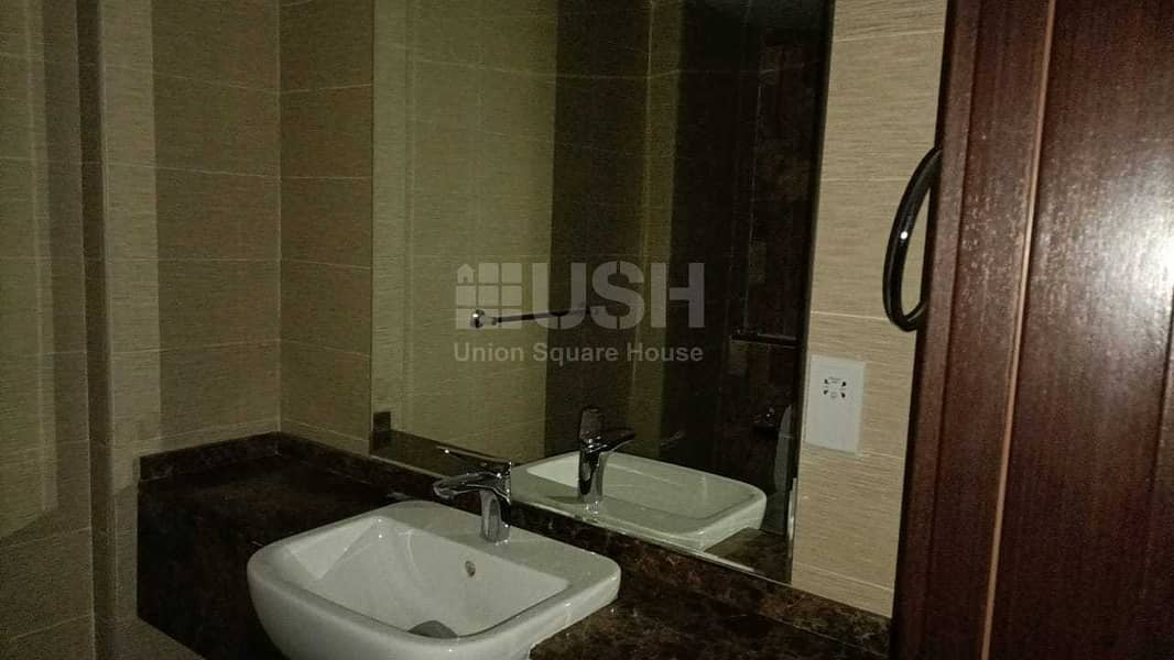 12 Spacious 1BR | Luxury bldg | Well-maintained