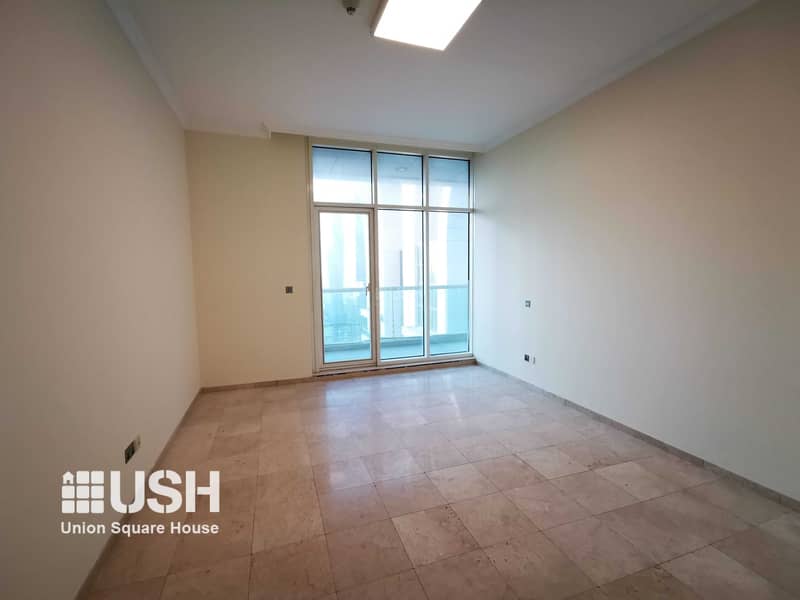 21 Exclusive 5 BR Penthouse in JLT | Panoramic view