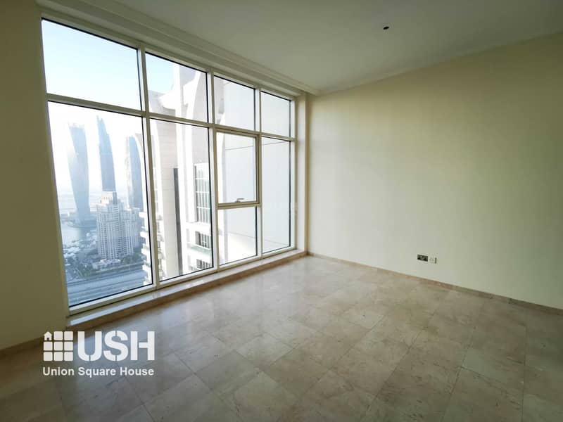 24 Exclusive 5 BR Penthouse in JLT | Panoramic view
