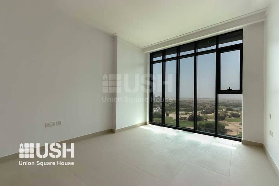 17 5Br Penthouse with 270 Degree Golf Course View