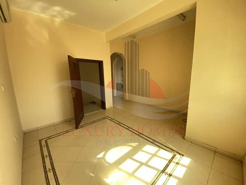 Bright and Spacious with Easy Exit to Dubai Road