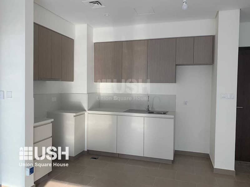 3 Brand new & Vacant | High floor | City View | RESALE