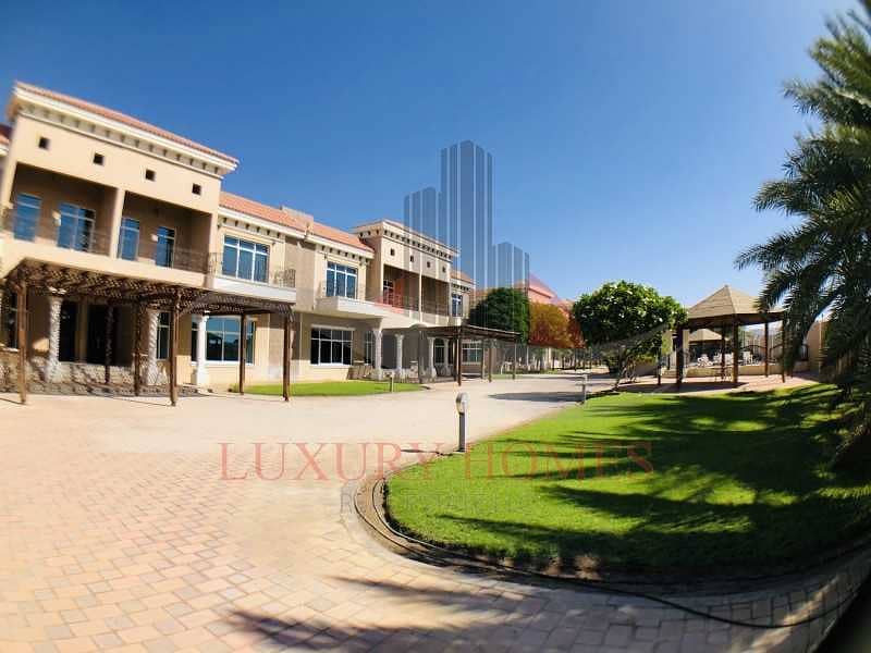 Shared Entrance Pool Gymnasium Private Backyard Shared Entrance Pool Gymnasium Private Backyard