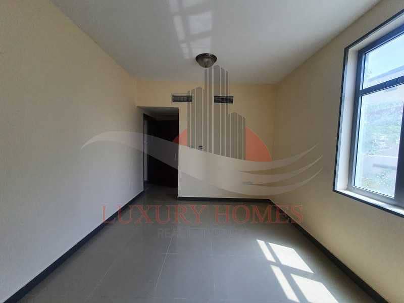 3 Spectacular View Bright Flat Near Al Ain Coop