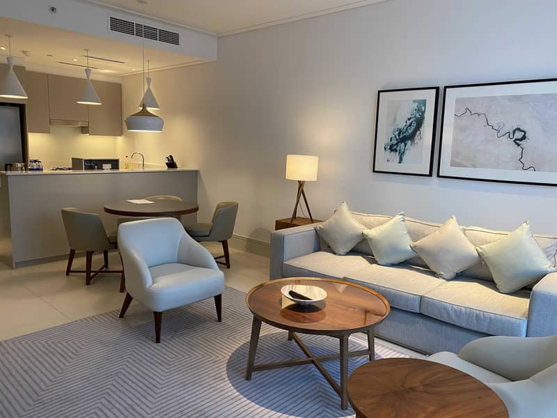 7 Luxury 1bedroom in Vida Residence Downtown