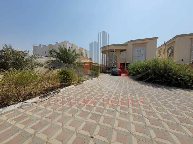 Splendid All Master With Garden Near Tawam&Airport;