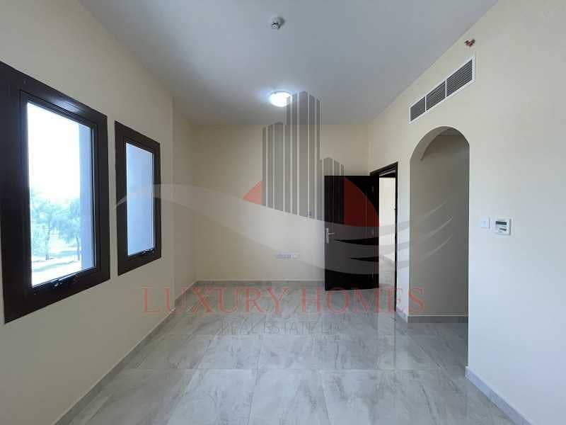 6 Ideally Located in the heart of Al Asharej