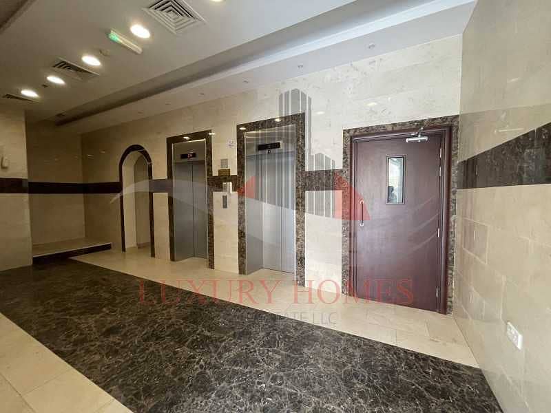 16 Ideally Located in the heart of Al Asharej