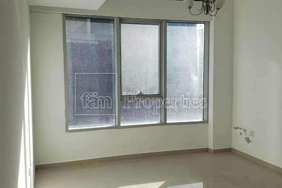 2 1 BR With Spaciou Layout | High Floor | Canal View