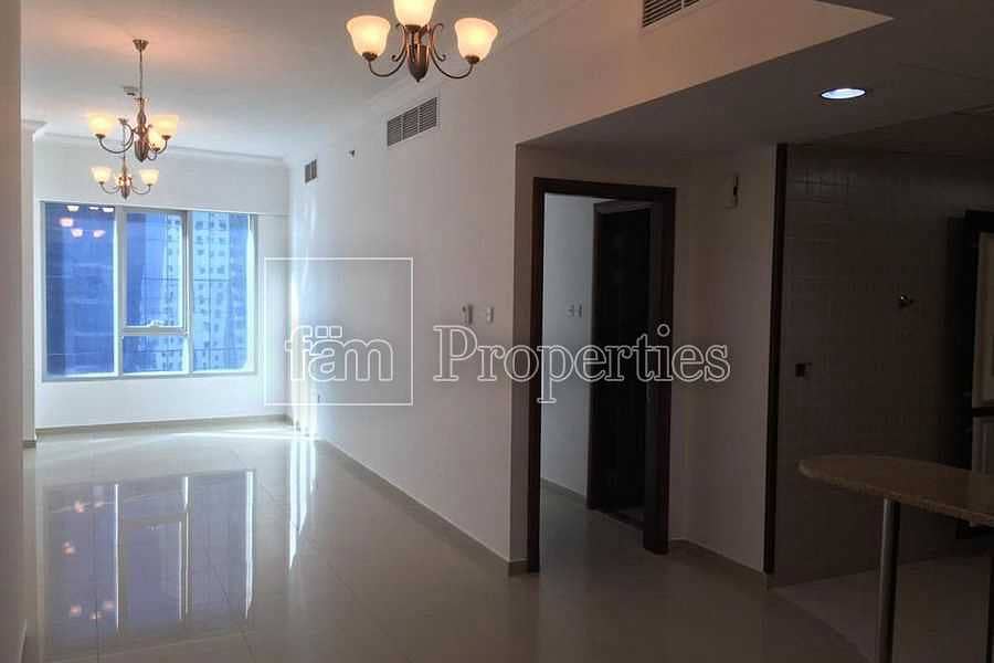 4 1 BR With Spaciou Layout | High Floor | Canal View