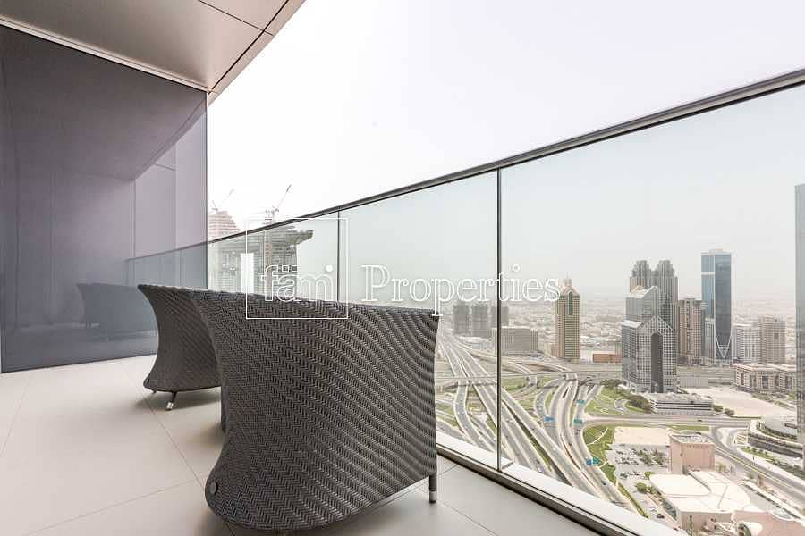 15 High floor| Naturally lit serviced apt| Good views