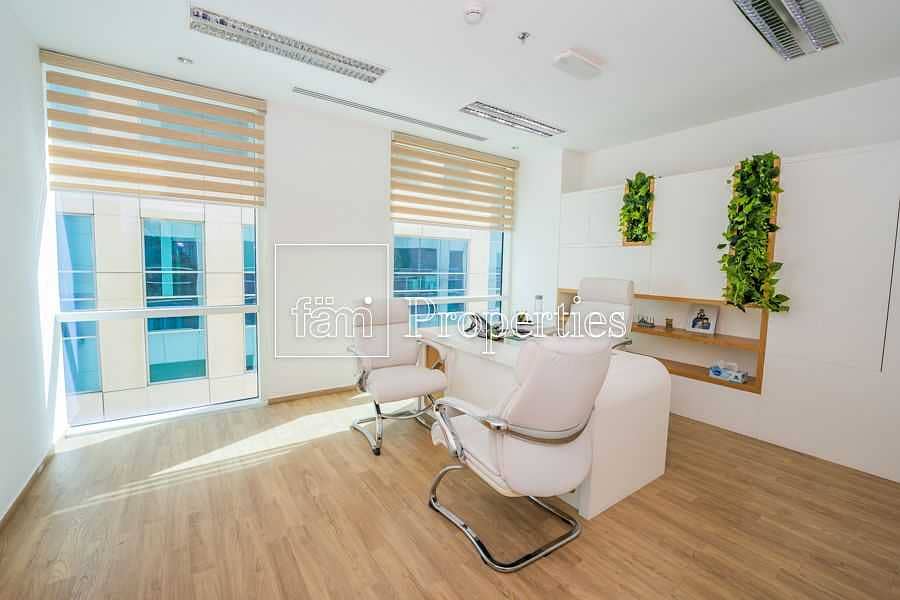 4 Office located in the heart of Business Bay