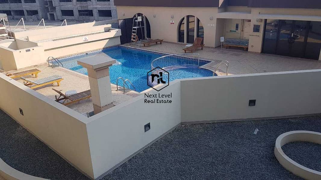 nice view 1000 sqft extra super clean  large  Apartment | furnished 1 bedroom with balcony and parking   1 to 04 cheques