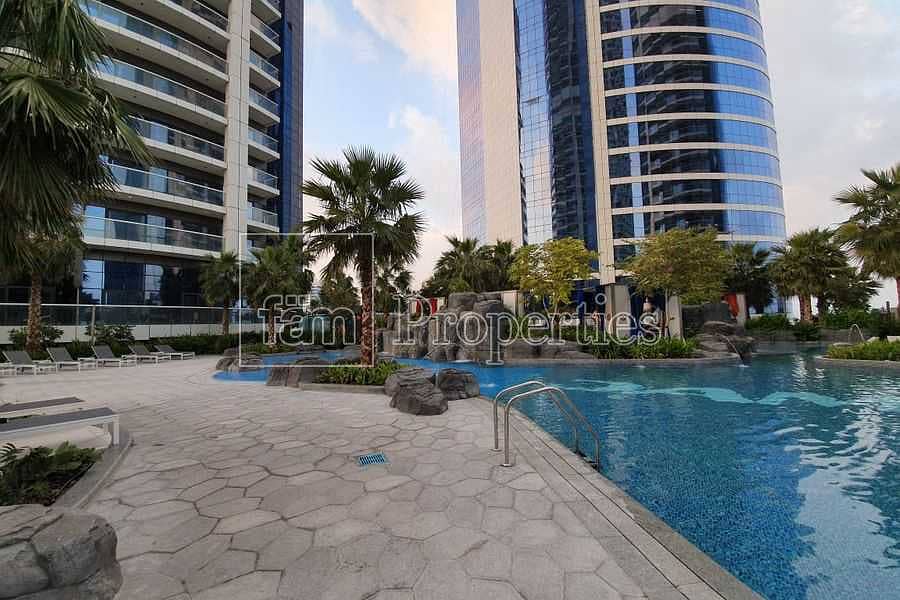4 Modern aparttment near Dubai Mall & Metro