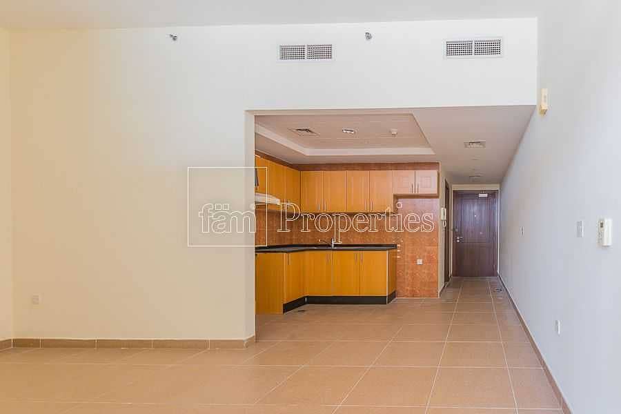 5 Spacious Studio I Well Maintained I High Floor