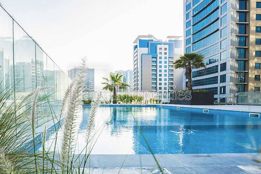 14 Amazing 2BDR | Partial canal and Burj Khalifa view