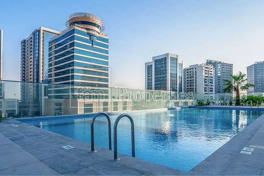 15 Amazing 2BDR | Partial canal and Burj Khalifa view