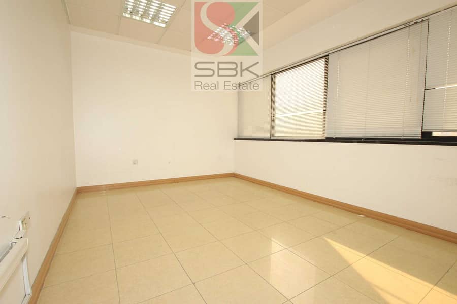 5 Special offer spacious apartment with chiller free