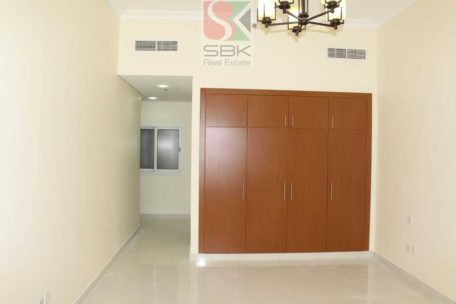 5 Spacious Chiller free 2 bhk + Maid Room Available next to Oudhmetha metro
