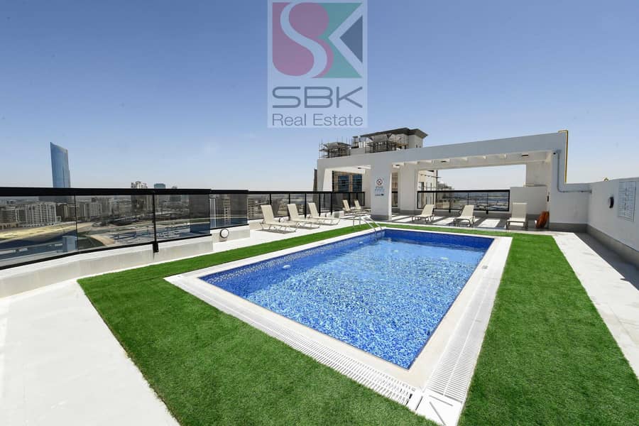 11 Spacious Luxury Apartment close to Jaddaf Metro