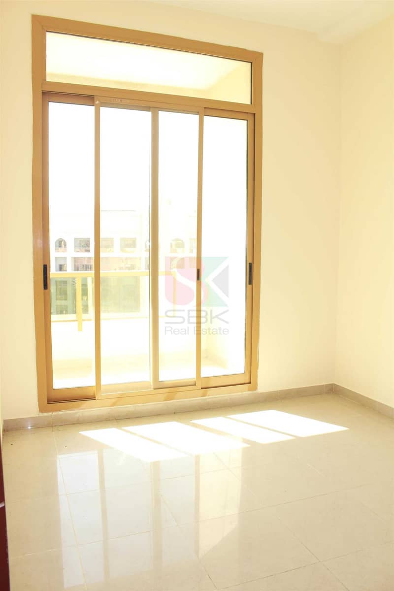 6 Office For Rent  In Al Baraha Deira